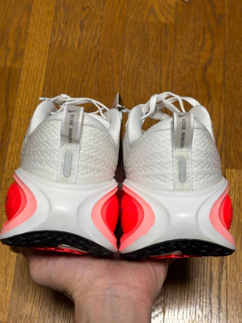 【新品】ナイキ ズーム ボメロプラス 28cm HV8150-100