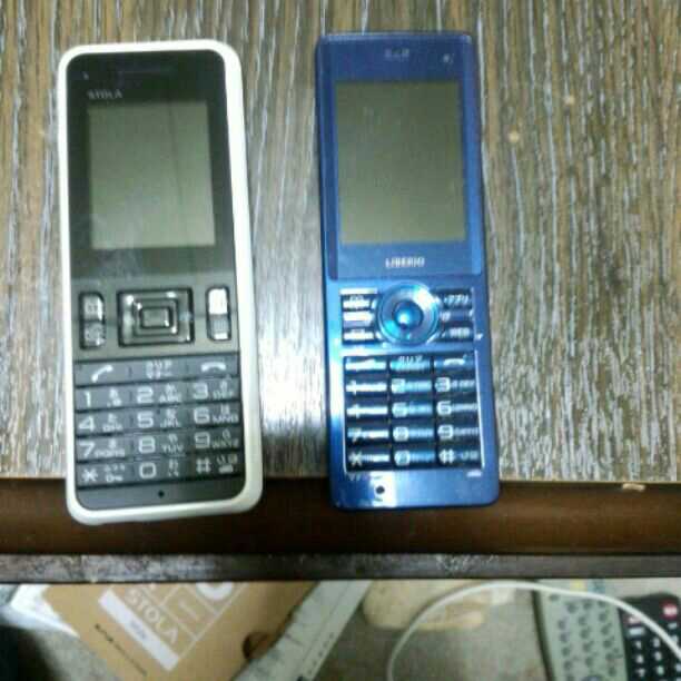 ウエルコム京セラ、ガラケー３台！