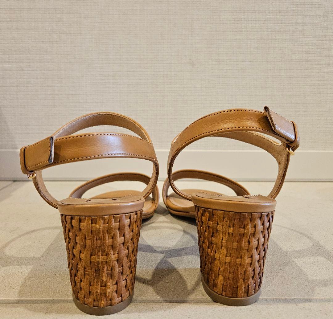 値下げ！フェラガモ Ferragamo　サンダル