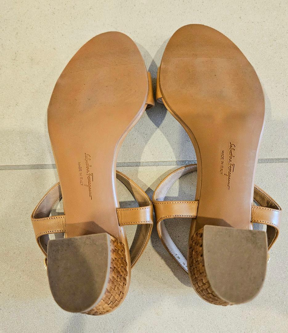 値下げ！フェラガモ Ferragamo　サンダル