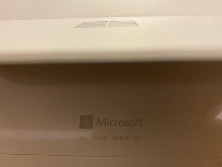 ヘッドホン Microsoft SURFACE Go 64GB
