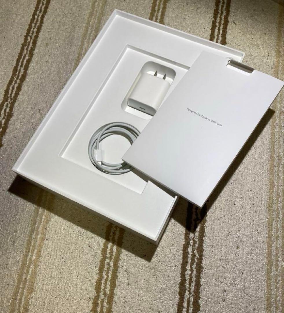 iPad Air4 wifiモデル　64gb スカイブルー