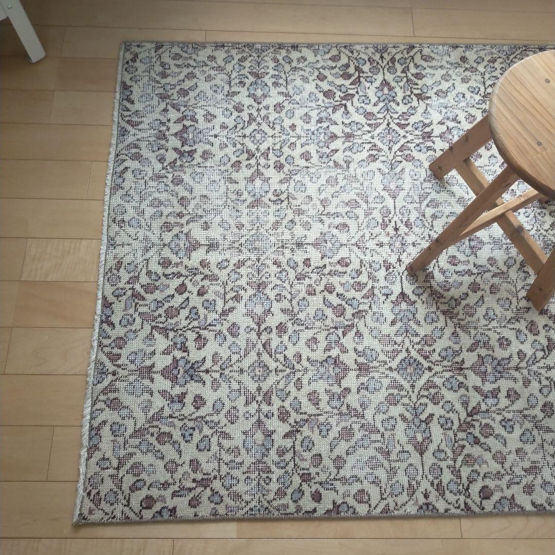 美品●114×188 　トルコ　ヴィンテージラグ