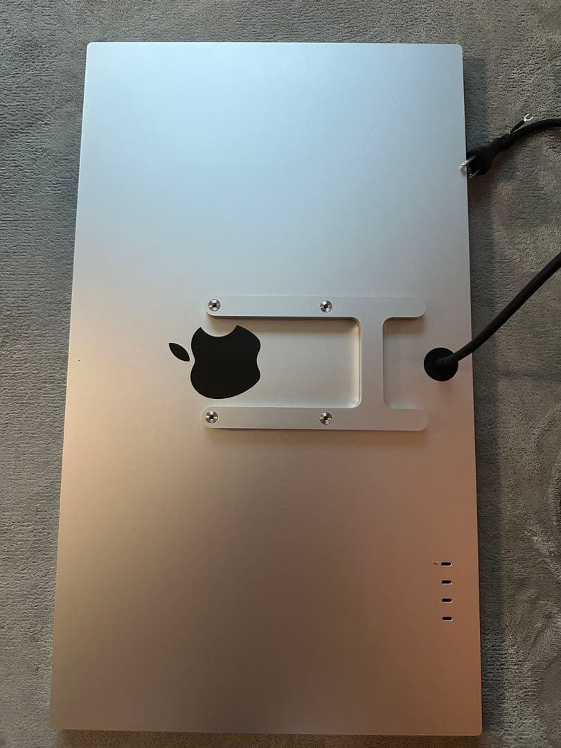 Apple Studio Display 27インチ VESAマウント仕様