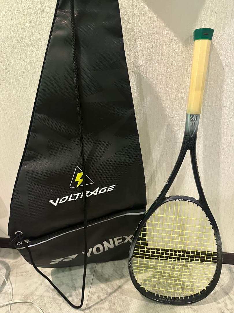 YONEX VOLTAAGE テニスラケット