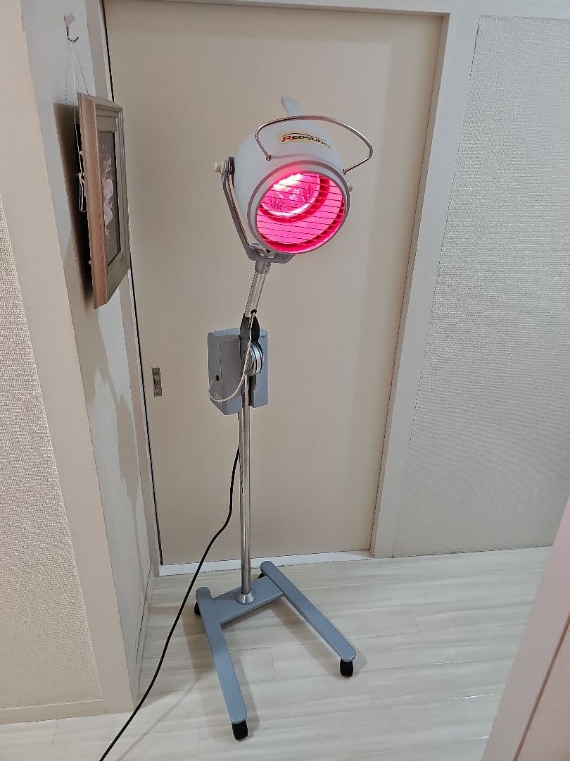 REDSUN DX 赤外線治療ランプ　赤外線治療