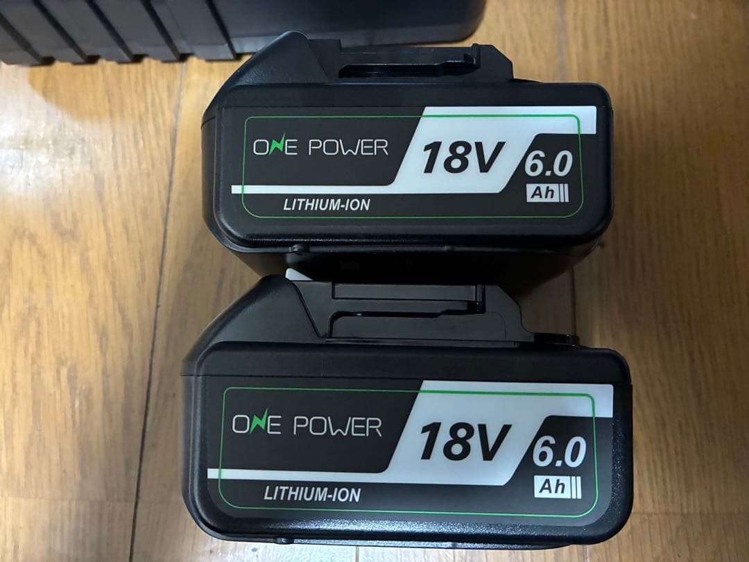 マキタ 充電式扇風機 CF102DZ 18V6Ahバッテリー2個 充電器セット