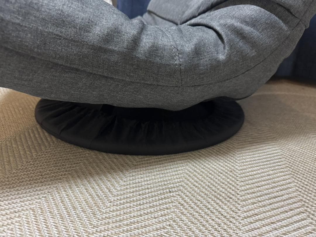 【新品】ニトリ　 リクライニング　回転座椅子　グレー