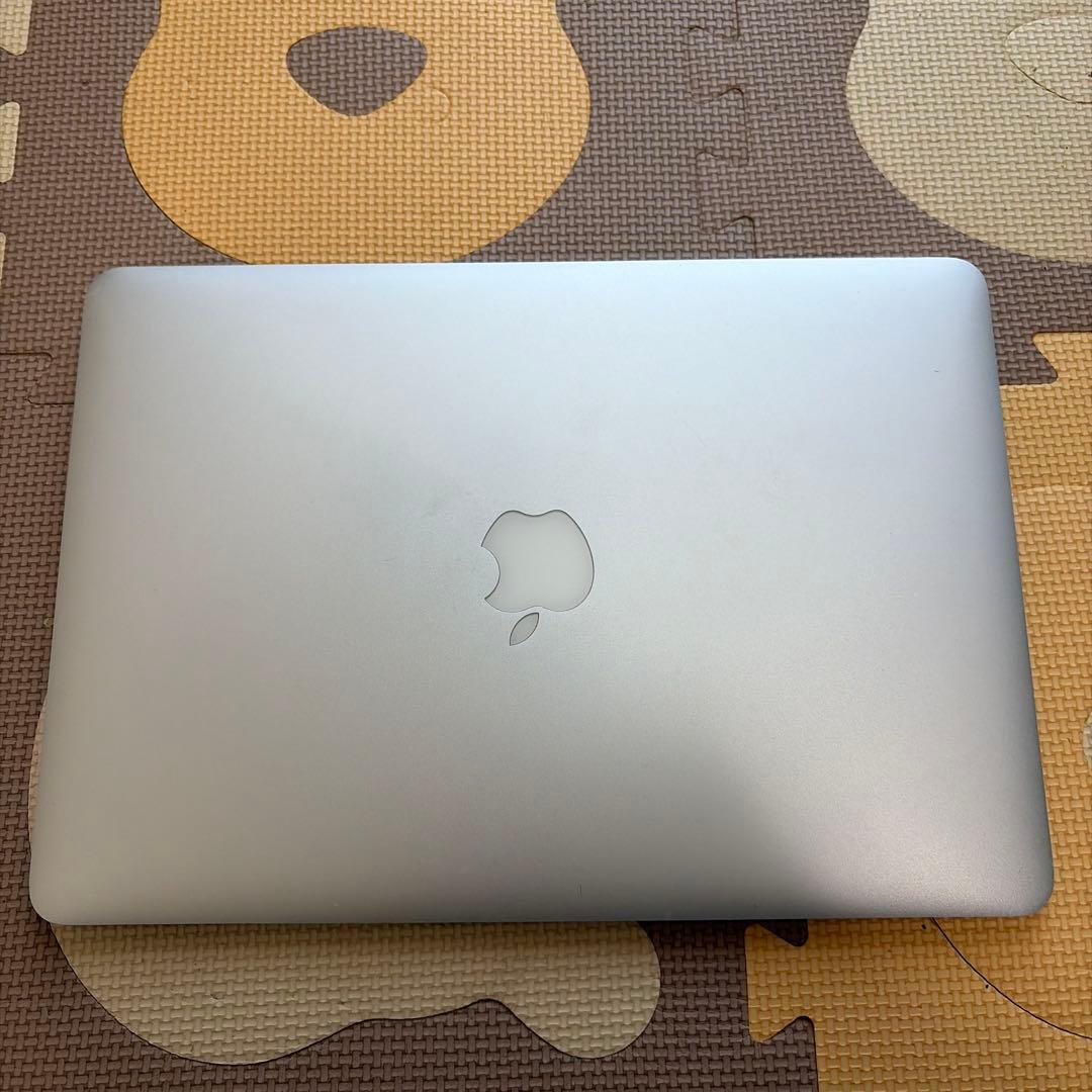 2014年Macbook air 13インチi5.8GB.SSD512GB