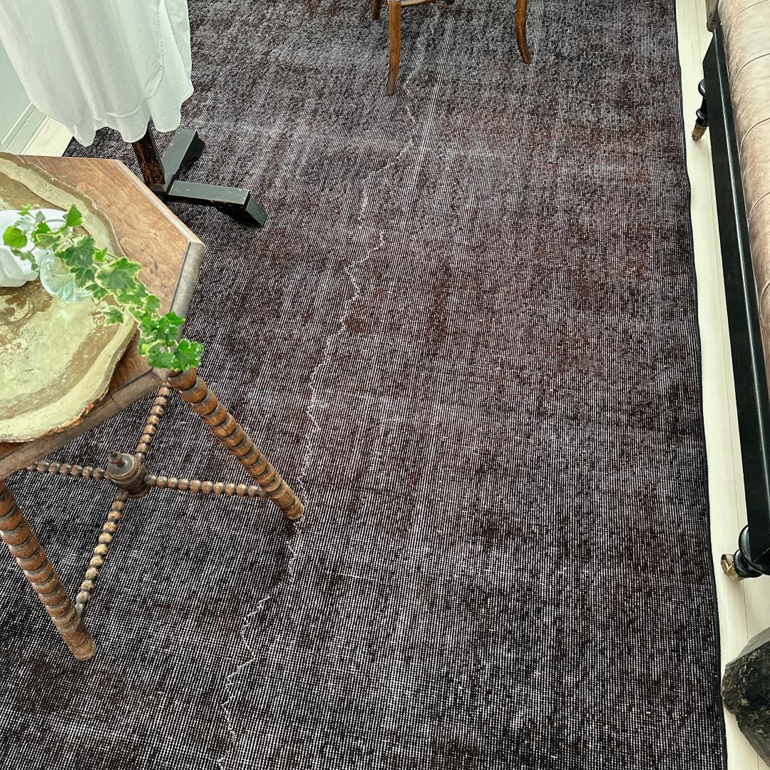 トルコ ヴィンテージラグ989 超大判 レア ダークブラウン オーバーダイラグ