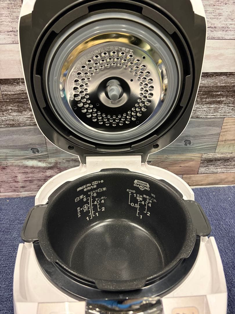 新品未使用 CUCKOO IH圧力炊飯ジャーCRP-HJ0657F