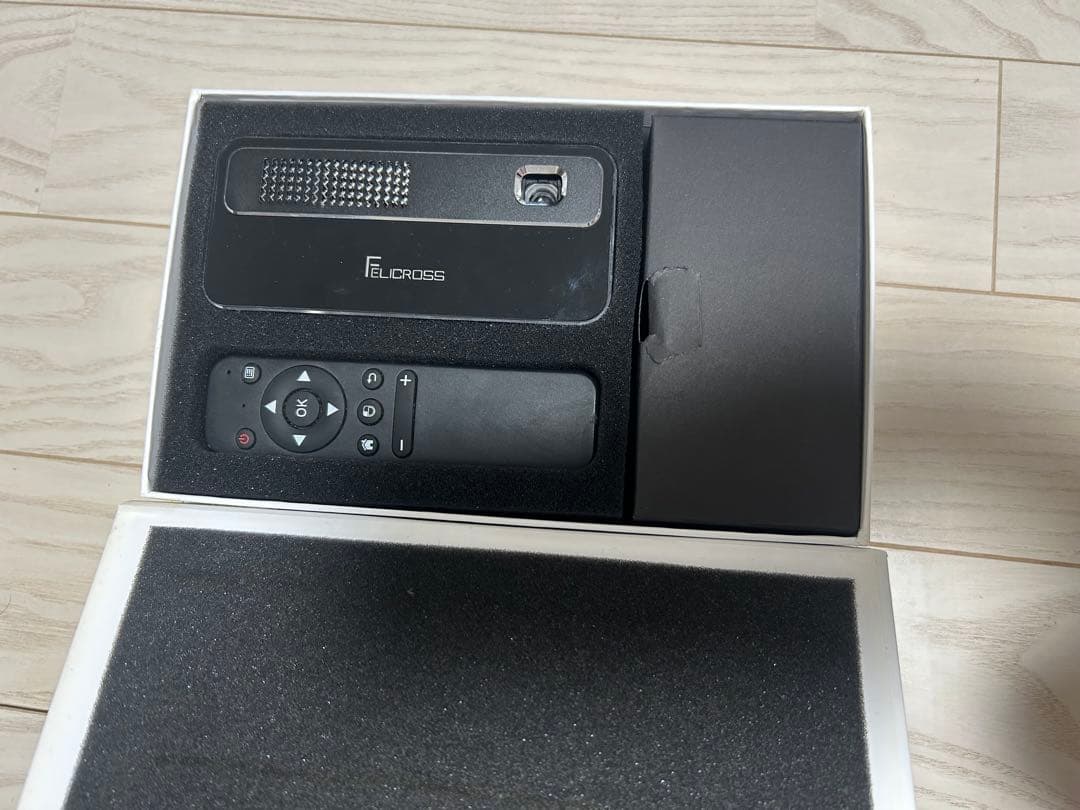 K フェリクロス 超小型プロジェクター PicoCube H300