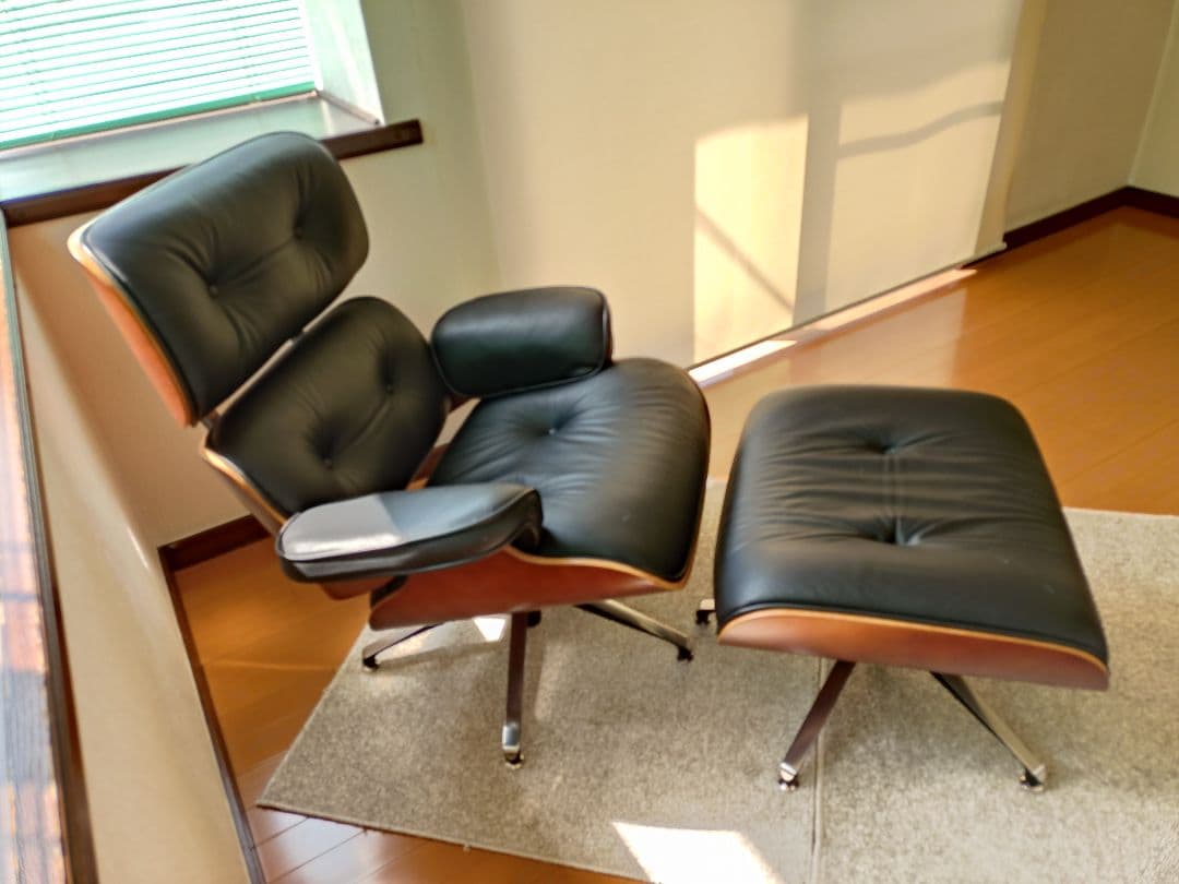 【引取希望】パーソナルチェア＆オットマン　イームズ　リプロダクト品　黒　レザー