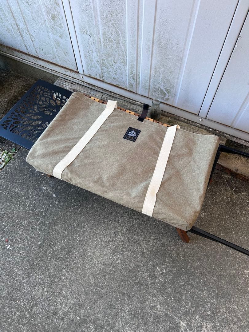 ブラックデザイン ハレテーブル アイアンプレート