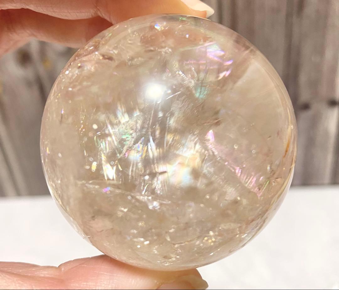 ピンククォーツ（ピンクアゼツライト）スフィア 台座付き