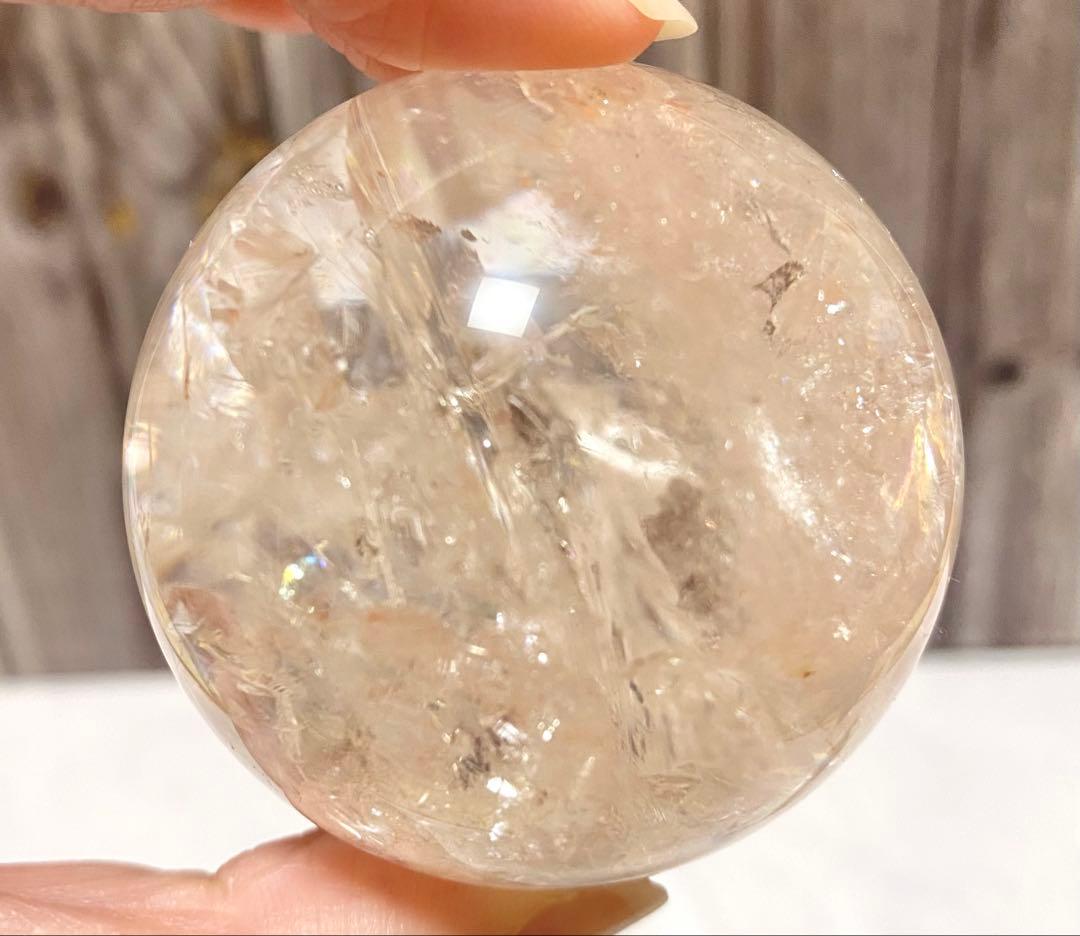 ピンククォーツ（ピンクアゼツライト）スフィア 台座付き