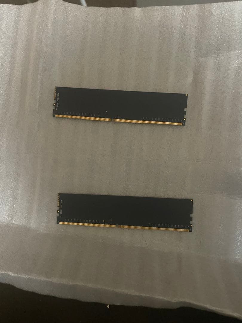 DDR4 16GB メモリー