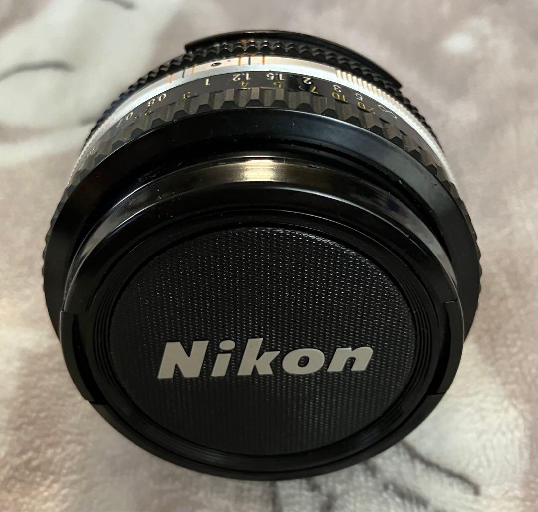 NIKKOR 50mm f/1.8 レンズ