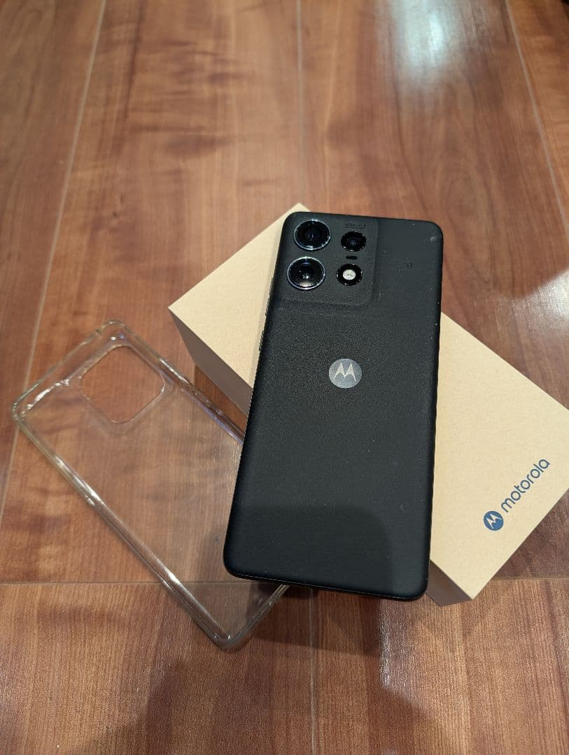 Motorola edge 50 Pro 本体、充電器付き SIMフリー