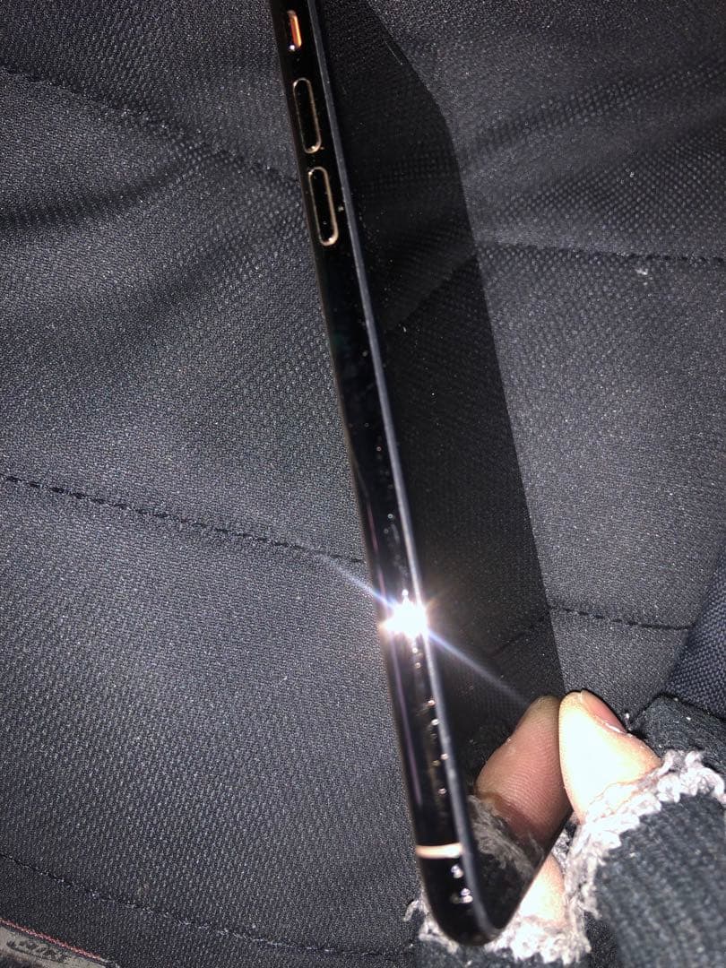 携帯電話本体 Apple iPhone Xs 64GB