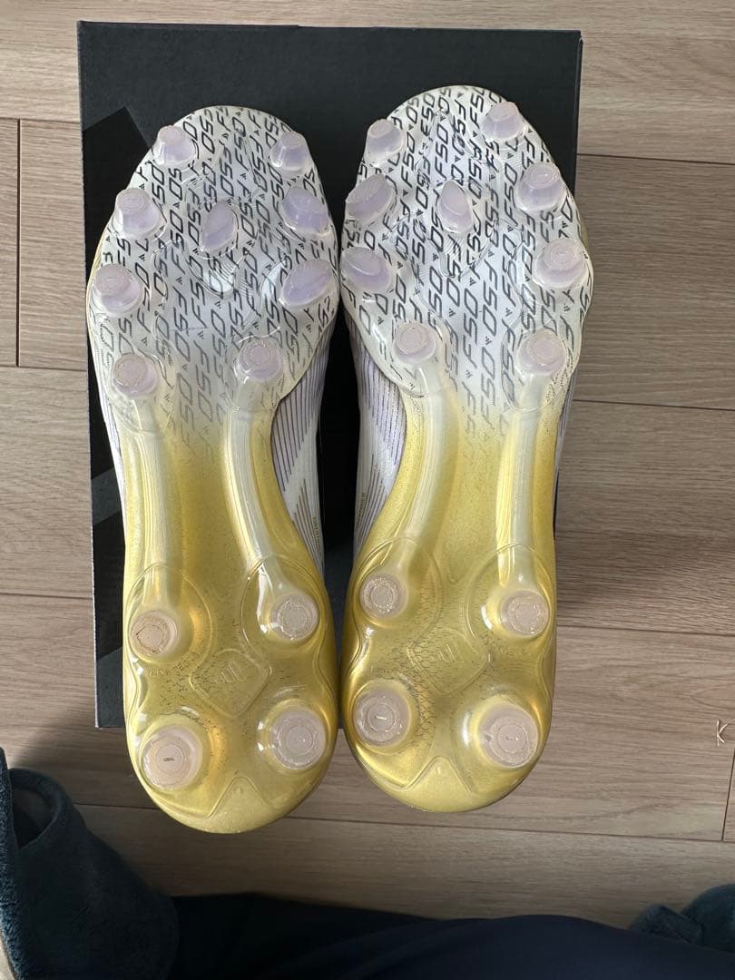 カ*ツ様 F50 ELITE HG/AG JAPAN