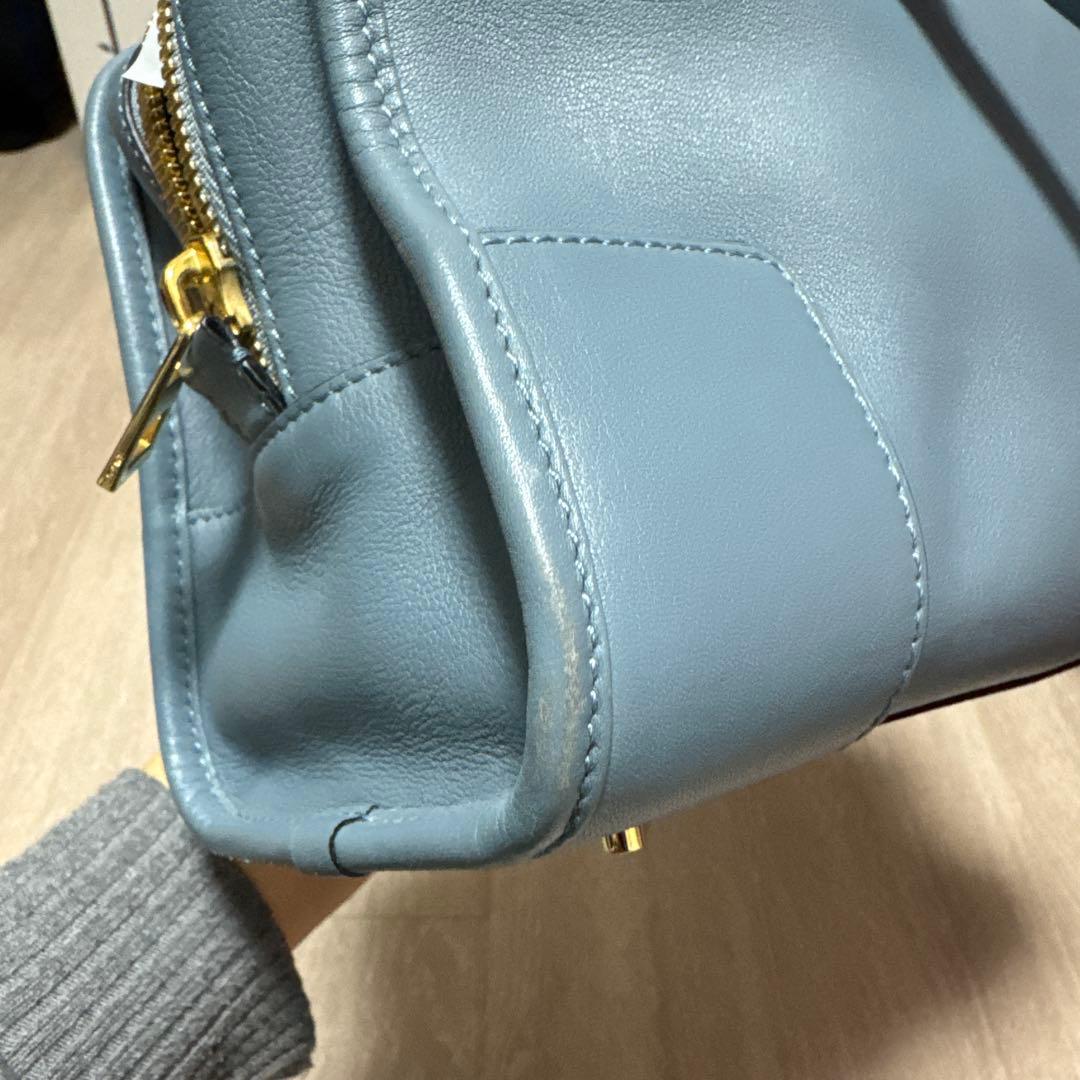 LOEWE アマソナ28 ブルー　水色　くすみブルー