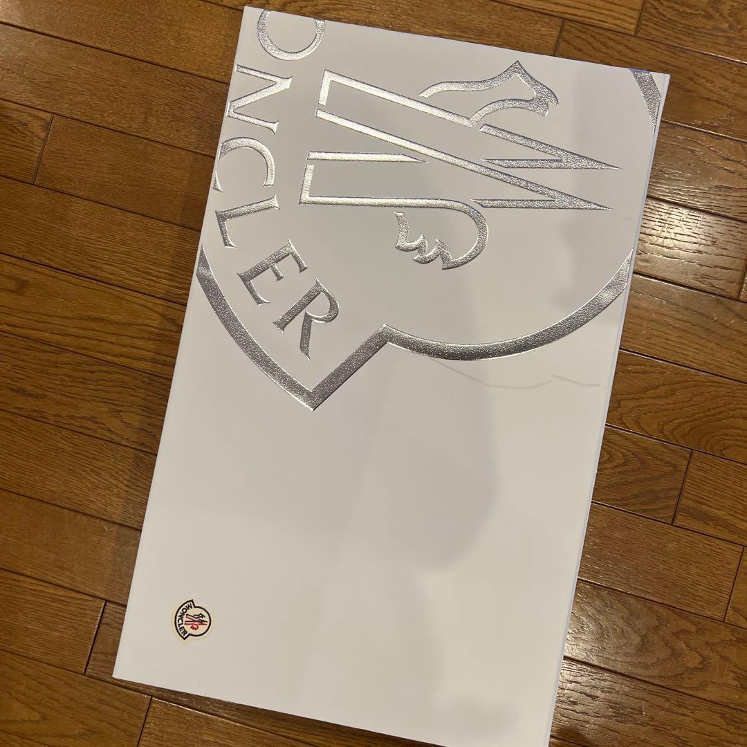 モンクレールダウン　ネイビー　フード付きネイビーおくるみ・ブランケット