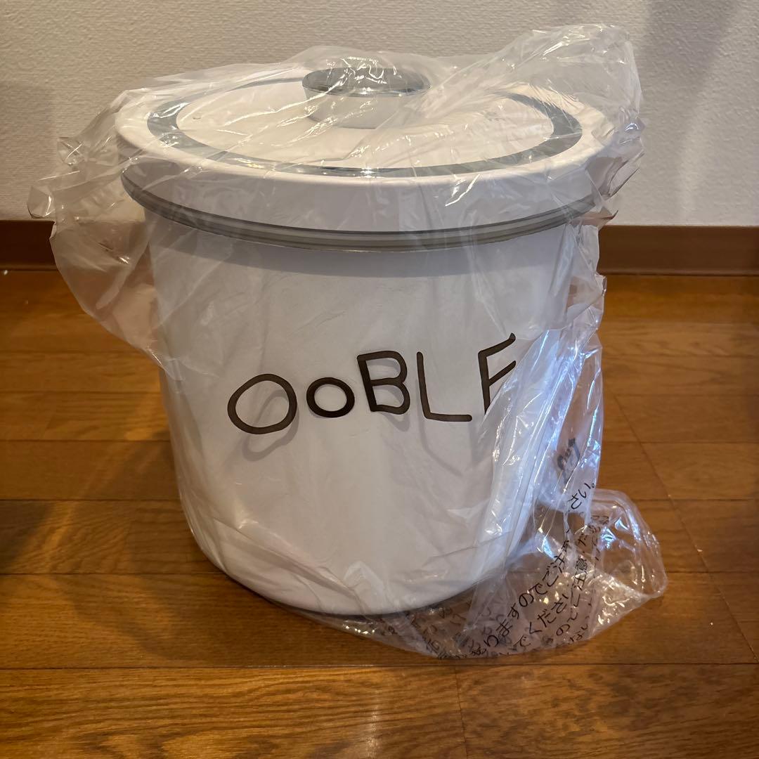 OoBLE の真空保存容器