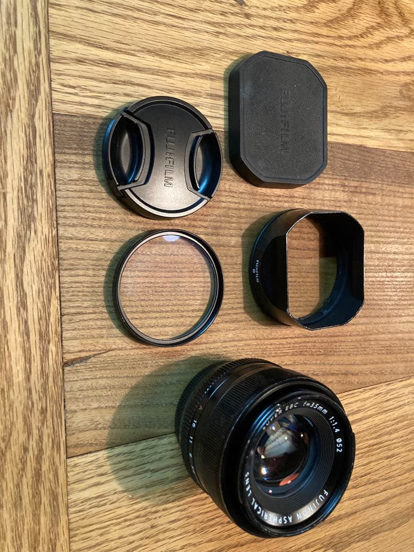 富士フィルム　xf35mm f1.4