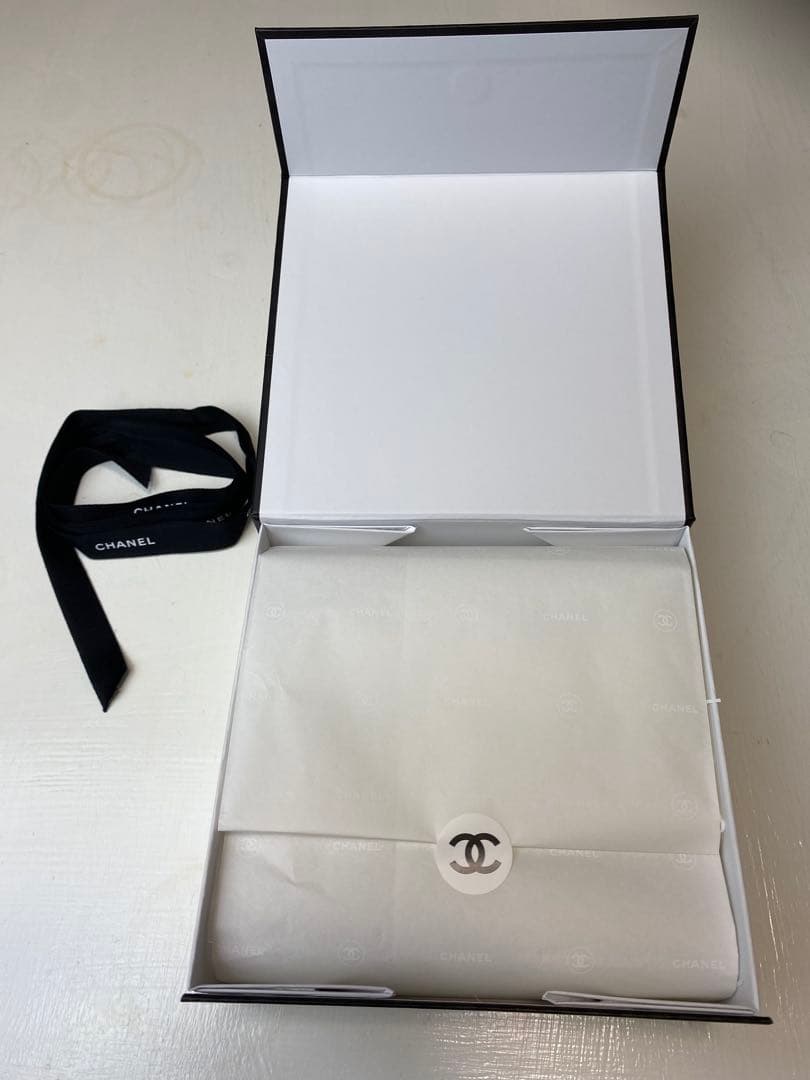 CHANEL ロゴ付きヘアバンド ブラック新品未使用品