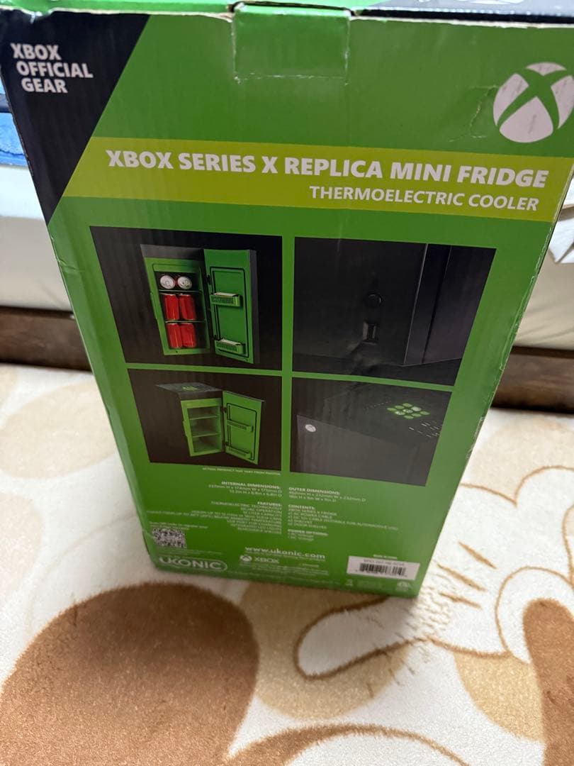 Xbox Series X Mini Fridge ミニ冷蔵庫