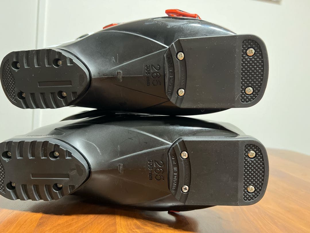 【未使用】ROSSIGNOL EVO70 スキーブーツ 26センチ