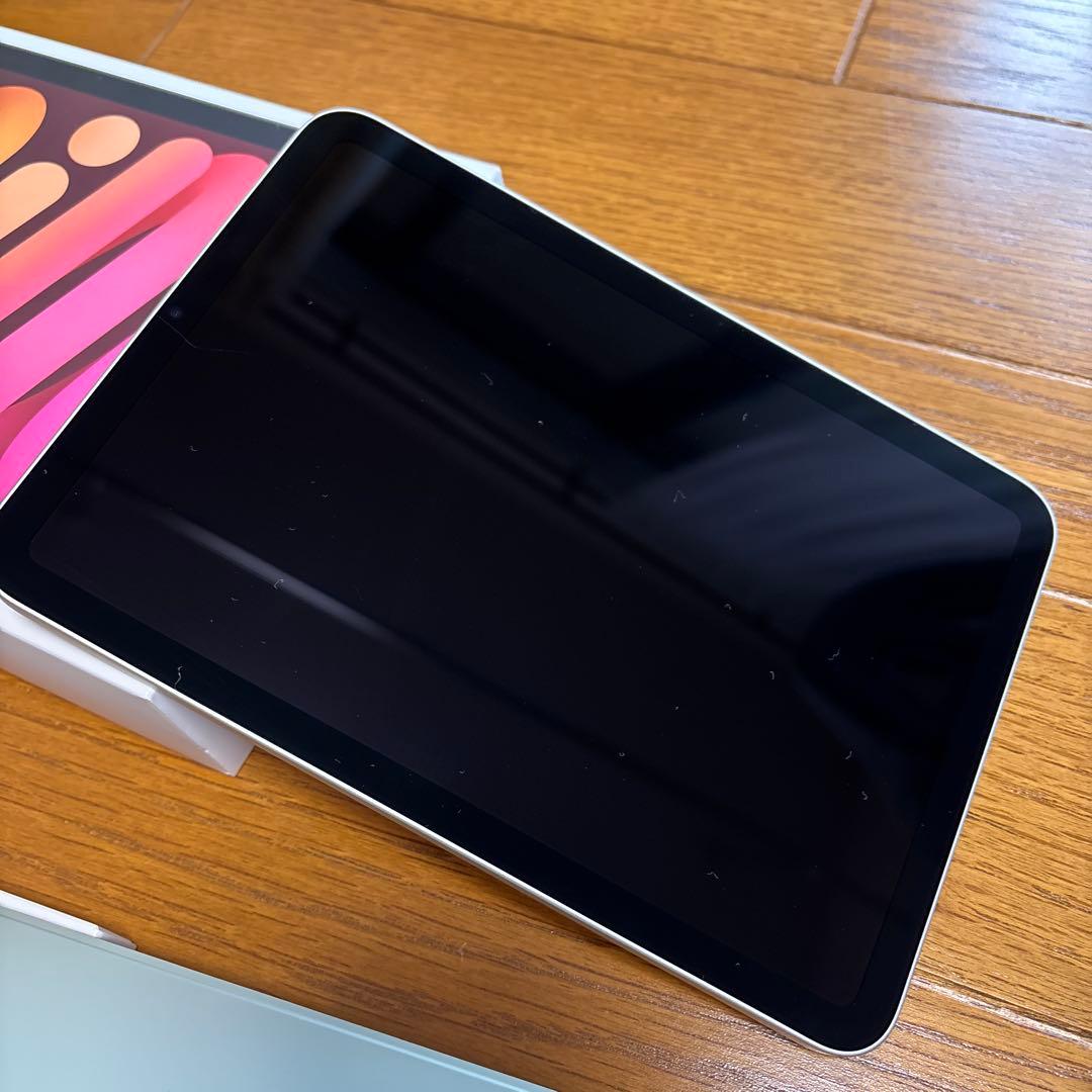 iPad mini A17 pro 第7世代とSmart folioのセット