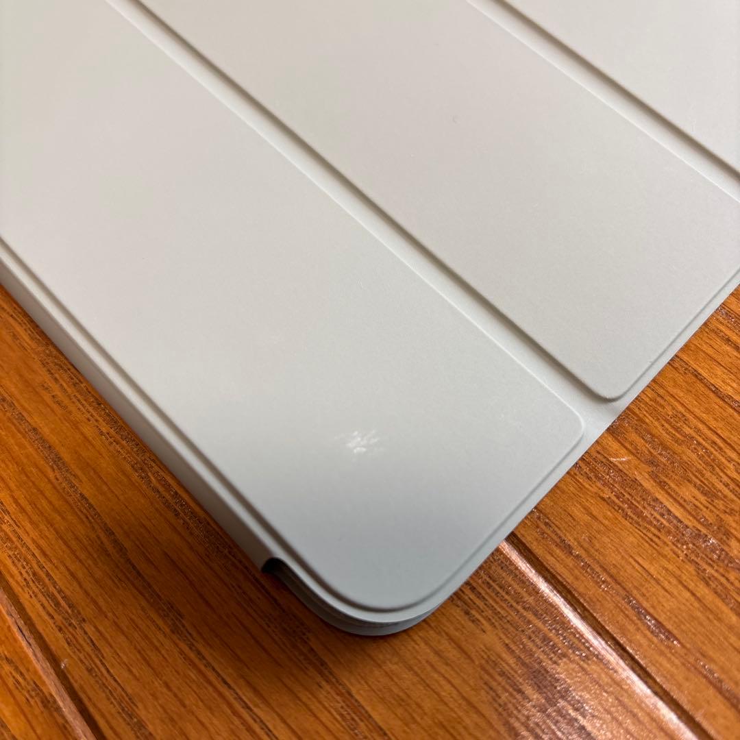 iPad mini A17 pro 第7世代とSmart folioのセット