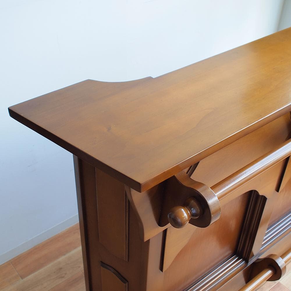 クラシカル バーカウンター アンティーク調 幅147cm 高さ102cm