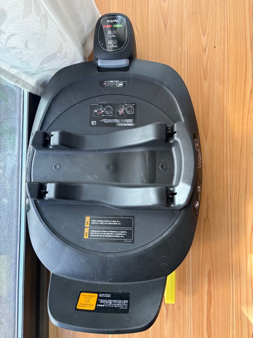 aprica クルリラ　ビッテ ベビーシート