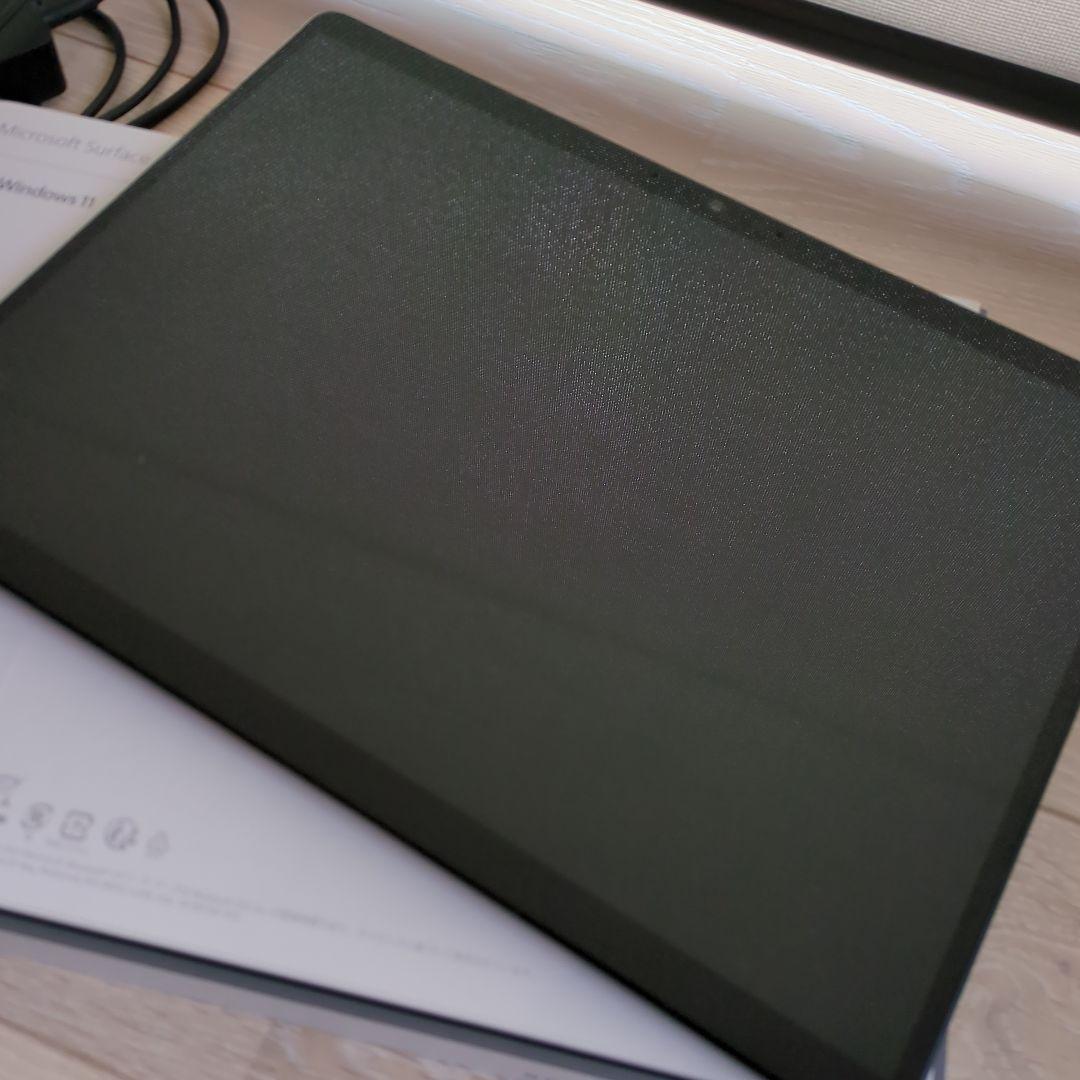 Windowsタブレット本体 Surface Pro8 / 256GB / CORE i5 / 8GB RAM