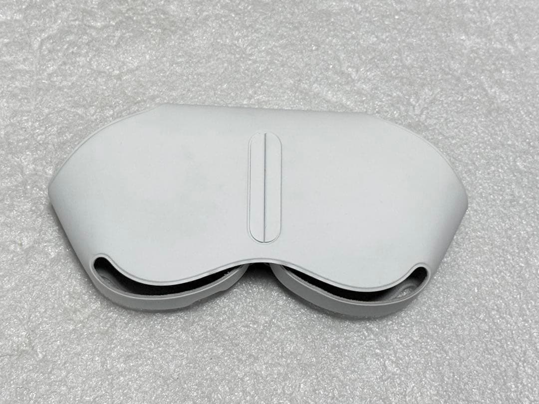 Apple AirPods Max シルバー MGYJ3J/A