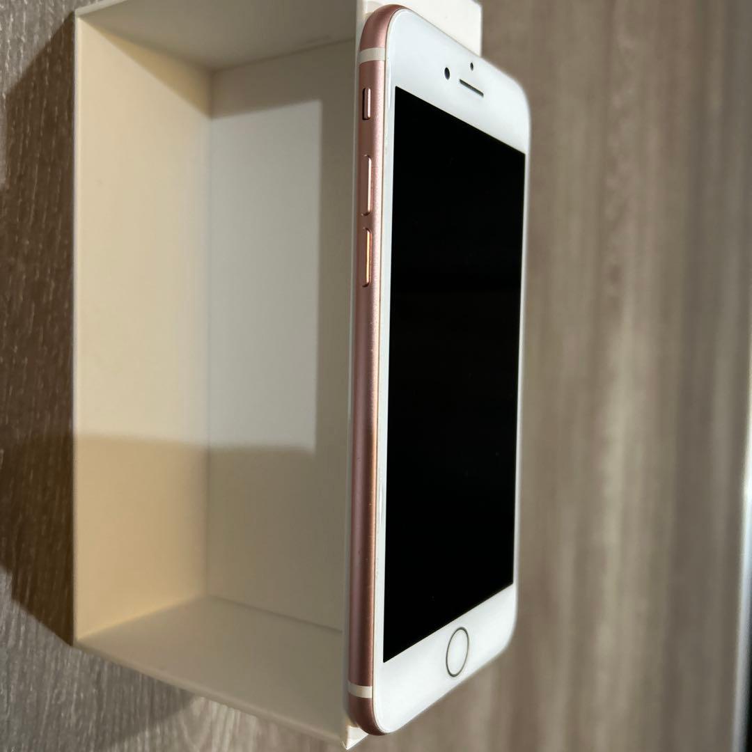 iPhone7 128GB SIMフリー　未使用のオリジナルイヤホン付