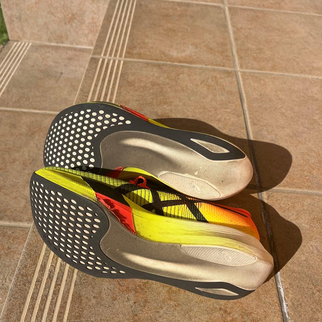 Step スパイクシューズ イエロー/オレンジ 収納袋付き