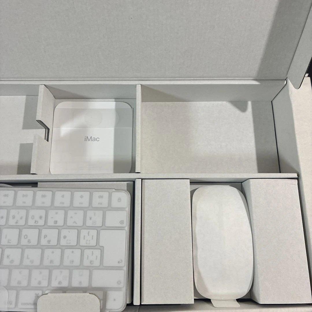 最新iMac付属の未使用magicキーボードとmagicマウス