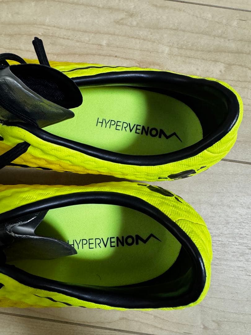 【にけ様】新品　NikeハイパーヴェノムHG サッカースパイク