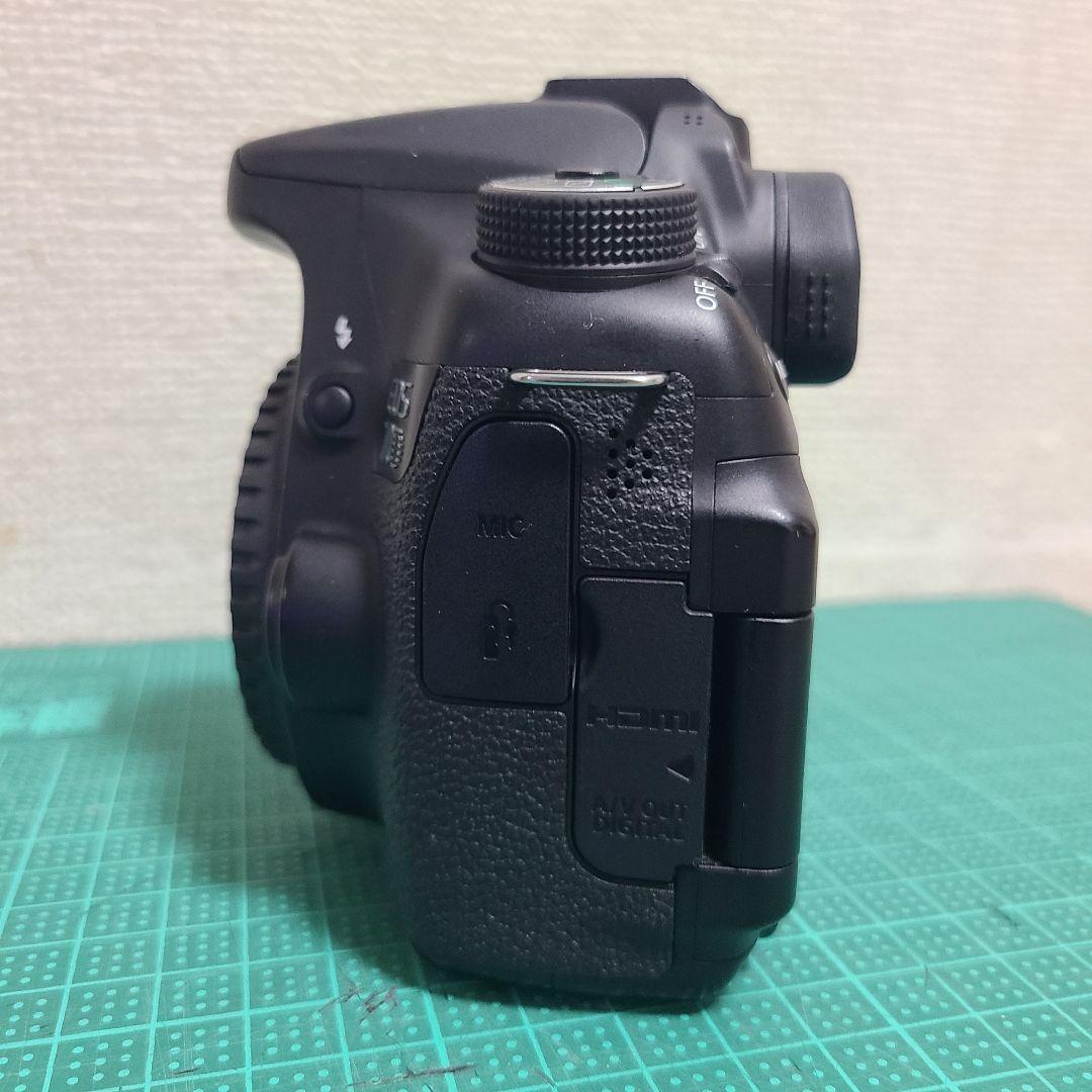 デジタルカメラ Canon EOS 70D