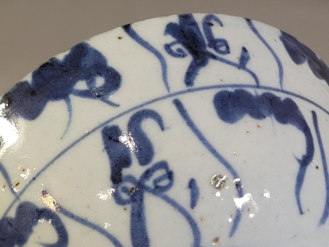 茶道具 中国 青花 碗 古染付 菓子鉢 DT601中国 陽刻 蓮紋 青磁 燭台