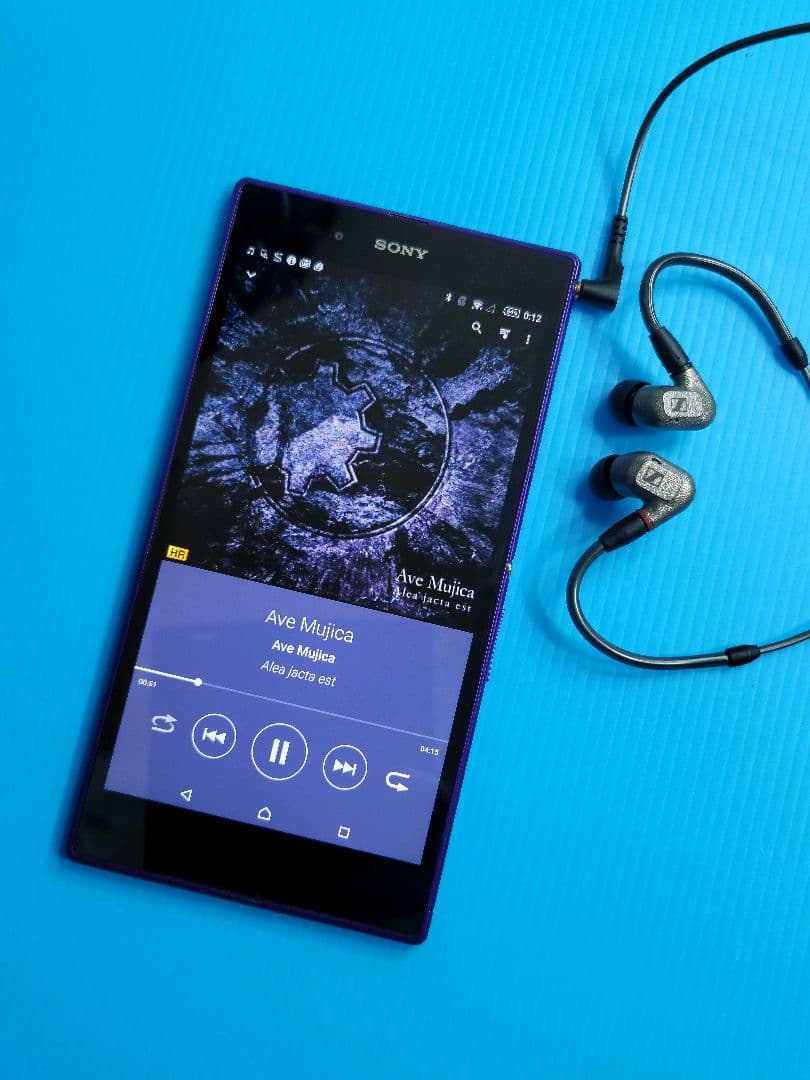 【極美品】SONY Xperia Z Ultra C6833（v）パープル