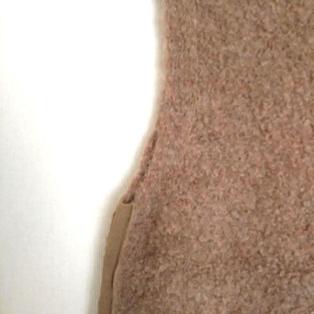 ⬛パラスパレスベージュ フワフワニットベスト 2024年