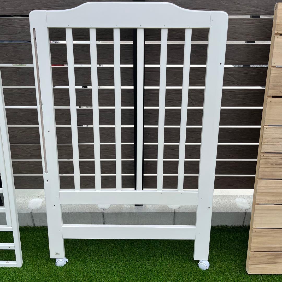 ゲリラセール✨KATOJI カトージ　ベビーベッド　レギュラーサイズ　ホワイト