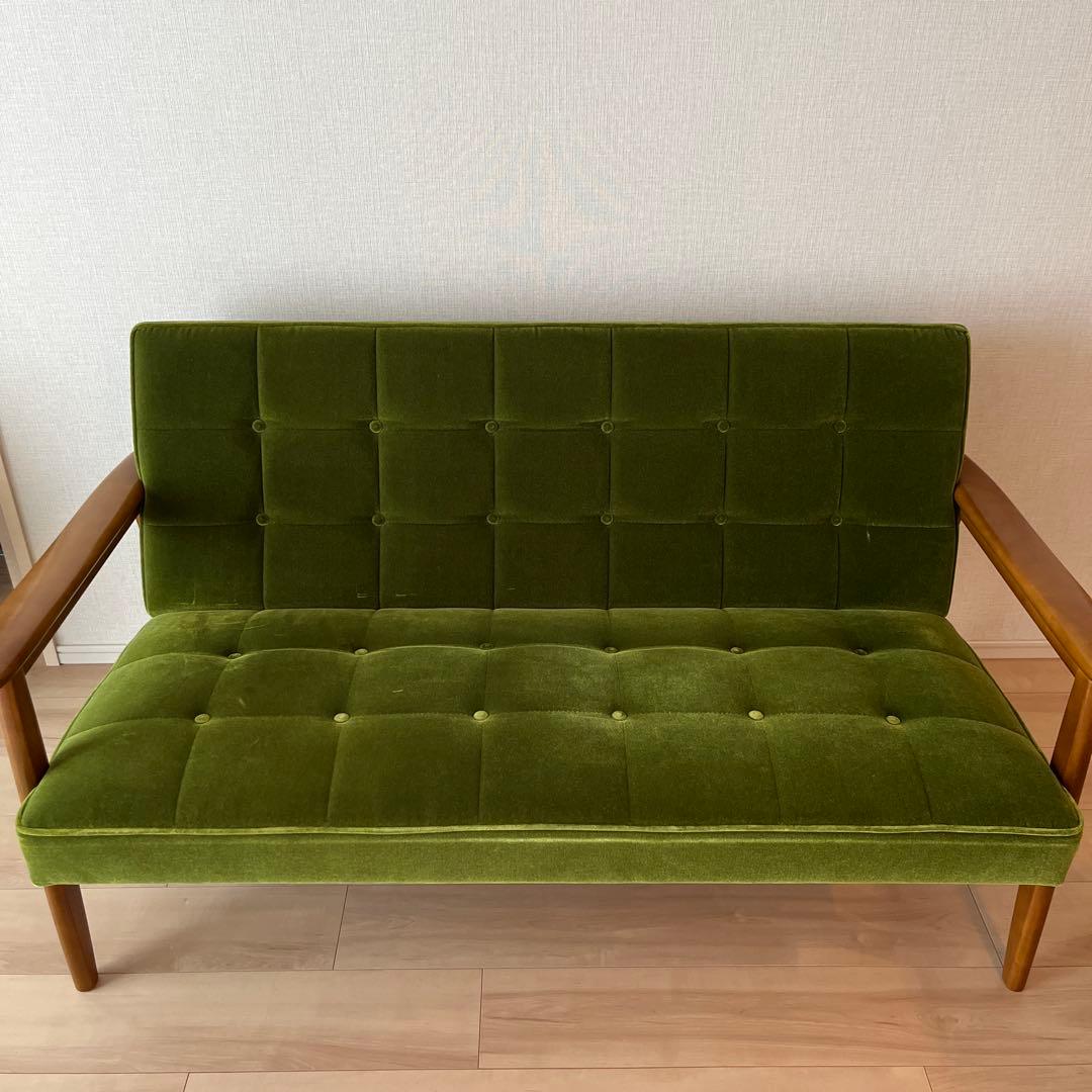 M*c様 【美品・送料込】カリモク60 Kチェア 2シーター モケットグリーン