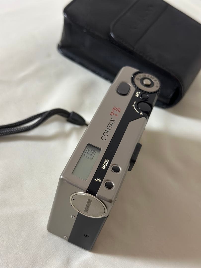 【美品】箱・ケース・当時の値札付 CONTAX T3 フィルムカメラ シルバー