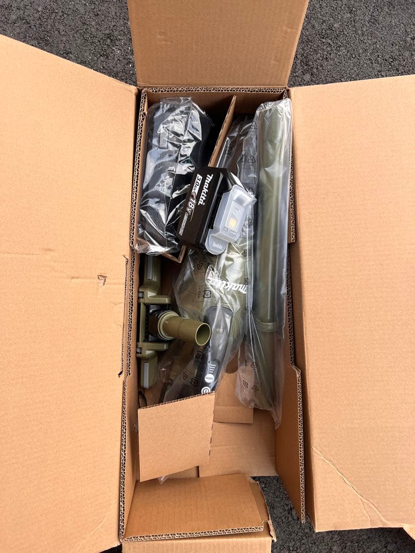 Makita CL280FDRO スティッククリーナー 18V